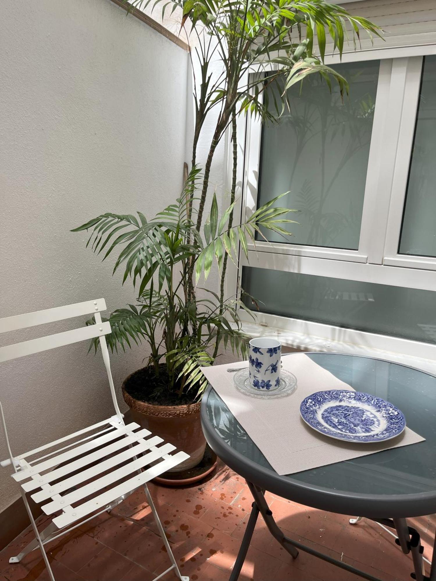 Precioso Con Patio Apartment Granada